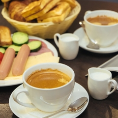 Гостиница A