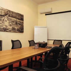 Гостиница A