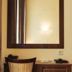 Гостиница A