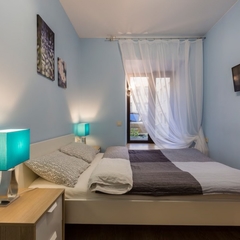 Хостел Лайк хостел Санкт-Петербург на Театральной, Санкт-Петербург, Ленинградская область