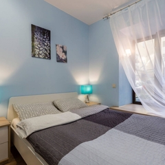 Хостел Лайк хостел Санкт-Петербург на Театральной, Санкт-Петербург, Ленинградская область