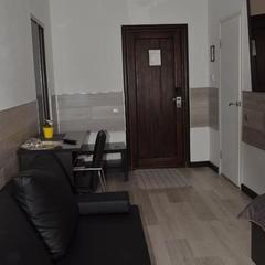 Отель White & Black Home, Санкт-Петербург, Ленинградская область