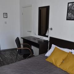 Отель White & Black Home, Санкт-Петербург, Ленинградская область