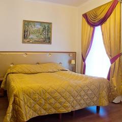 Отель Времена Года, Санкт-Петербург, Ленинградская область