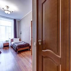 Отель Демократ на Невском, 147, Санкт-Петербург, Ленинградская область