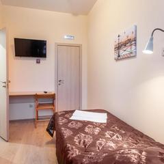 Отель Демократ на Невском, 147, Санкт-Петербург, Ленинградская область