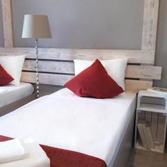 Гостиница Sweet Village, Санкт-Петербург, Ленинградская область