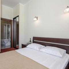 Гостевой дом Largo, Санкт-Петербург, Ленинградская область