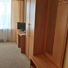 Гостиница Надеждинский, Серов, Свердловская область