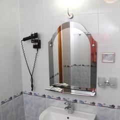 Гостиница Надеждинский, Серов, Свердловская область