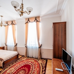 Гостиница Таврическая, Симферополь, Крым