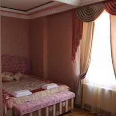 Гостиница Люкс, Симферополь, Крым