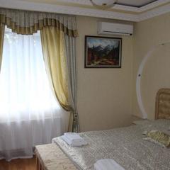 Гостиница Люкс, Симферополь, Крым