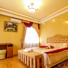 Гостиница Люкс, Симферополь, Крым