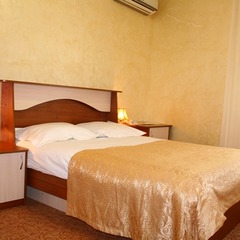 Гостиница Valencia, Симферополь, Крым