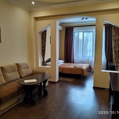 Гостиница Ялос, Симферополь, Крым