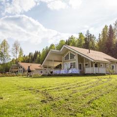 Коттеджный комплекс Русская красавица, Сосновый Бор, Ленинградская область