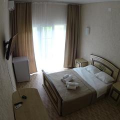 Гостевой дом Черное шале, Лоо, Краснодарский край