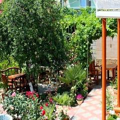 Гостевой дом Владимирский двор, Судак, Крым