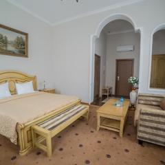 Гостиница Губернаторъ, Тверь, Тверская область