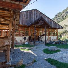 Гостиница Йети хаус, Теберда, Республика Карачаево-Черкесия 