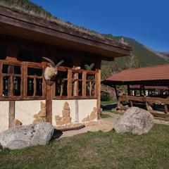 Гостиница Йети хаус, Теберда, Республика Карачаево-Черкесия 