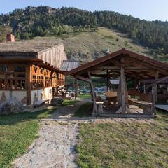 Гостиница Йети хаус, Теберда, Республика Карачаево-Черкесия 