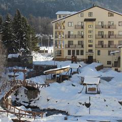 Гостиница Йети хаус, Теберда, Республика Карачаево-Черкесия 