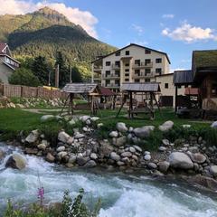 Гостиница Йети хаус, Теберда, Республика Карачаево-Черкесия 