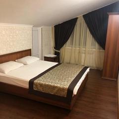 Гостиница Йети хаус, Теберда, Республика Карачаево-Черкесия 