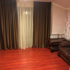 Гостиница Йети хаус, Теберда, Республика Карачаево-Черкесия 