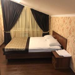 Гостиница Йети хаус, Теберда, Республика Карачаево-Черкесия 