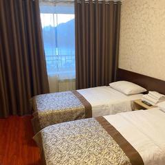 Гостиница Йети хаус, Теберда, Республика Карачаево-Черкесия 