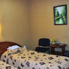 Гостиница Старый Дом, Тихвин, Ленинградская область