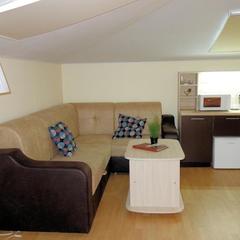 Гостиница Старый Дом, Тихвин, Ленинградская область