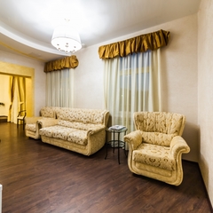 Отель Купеческий Домъ, Томск, Томская область