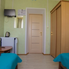 Гостиница Искра, Тюмень, Тюменская область