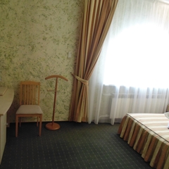 Гостинично-ресторанный комплекс Соловьиная роща, Тюмень, Тюменская область