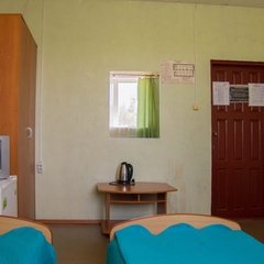 Гостиница Искра, Тюмень, Тюменская область