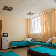 Гостиница Искра, Тюмень, Тюменская область