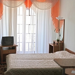 Гостиница Сосновый рай, Учкуевка, Крым