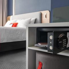 Отель Holiday Inn Express - Аэропорт Шереметьево, Химки, Московская область