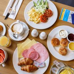 Отель Holiday Inn Express - Аэропорт Шереметьево, Химки, Московская область