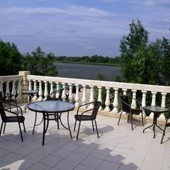 База отдыха Замок, Хмелевка, Астраханская область