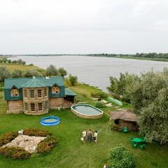 База отдыха Замок, Хмелевка, Астраханская область