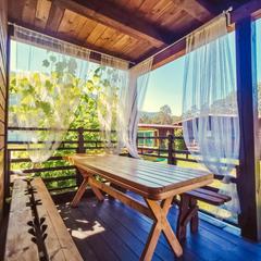 Эко-отель Медведь и Ягодка, Чепош, Республика Алтай