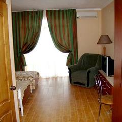 Гостевой двор Яхонт, Черноморское, Крым