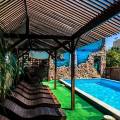 Усадьба Рыцаря Эдварда Остера. Дом дракона, Черноморское, Крым