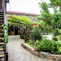 Усадьба Рыцаря Эдварда Остера. Дом дракона, Черноморское, Крым