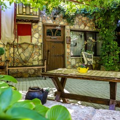 Усадьба Рыцаря Эдварда Остера. Дом дракона, Черноморское, Крым